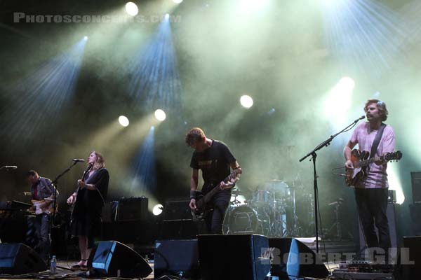 SLOWDIVE - 2017-08-27 - SAINT CLOUD - Domaine National - Scene du Bosquet - 